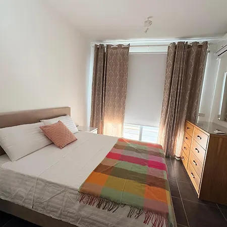 Rokna Corner Penthouse
