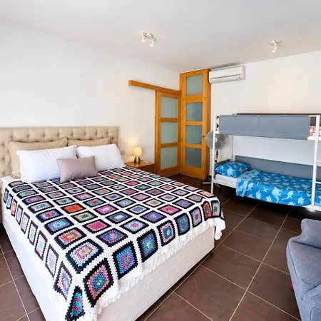 Rokna Penthouse - 240 Sqm - Sea View Xaghra